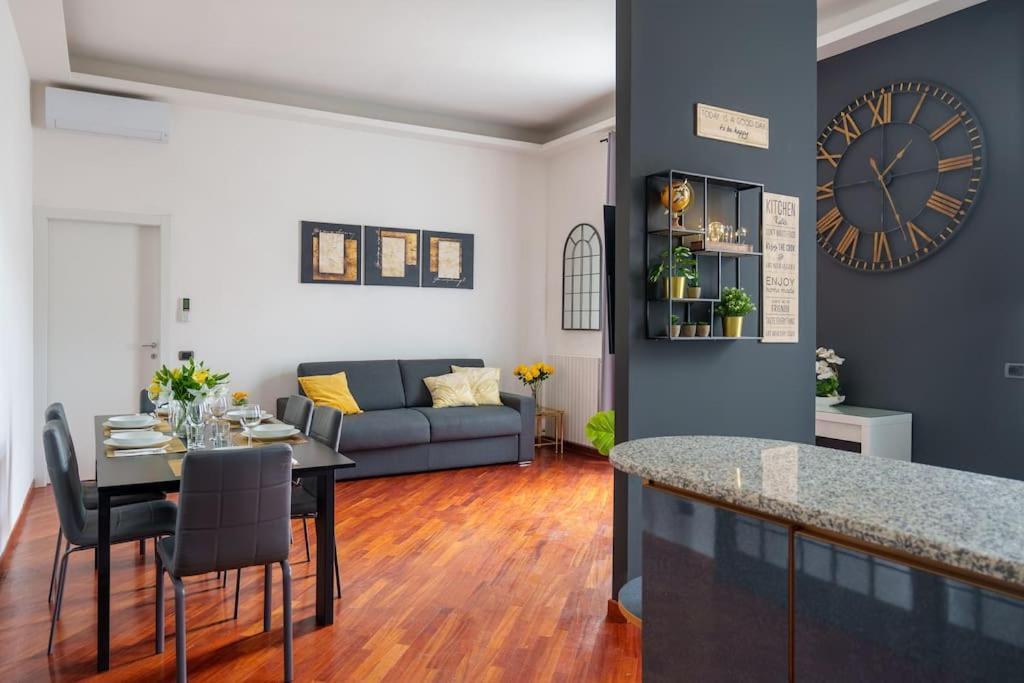 Milano City Apartments - Luxury Apartment In Porta Venezia Eksteriør bilde